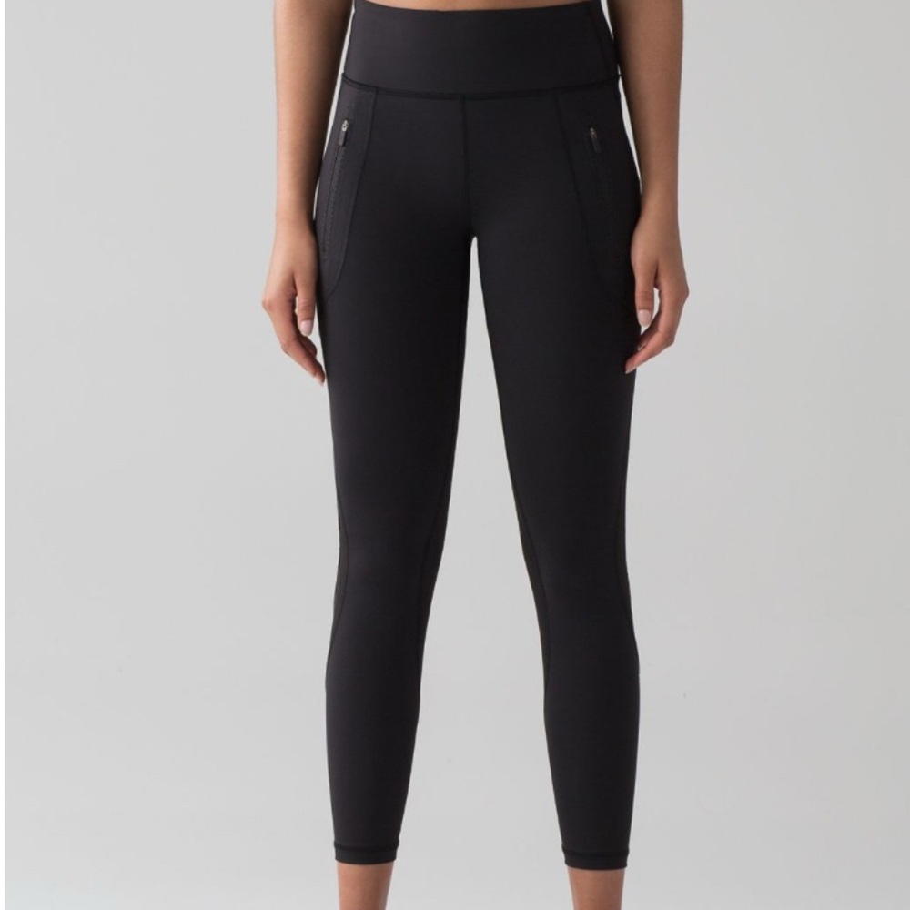 Lululemon Invigorate Tight II 4 Black Mesh Compression Running‎ Leggings Pockets